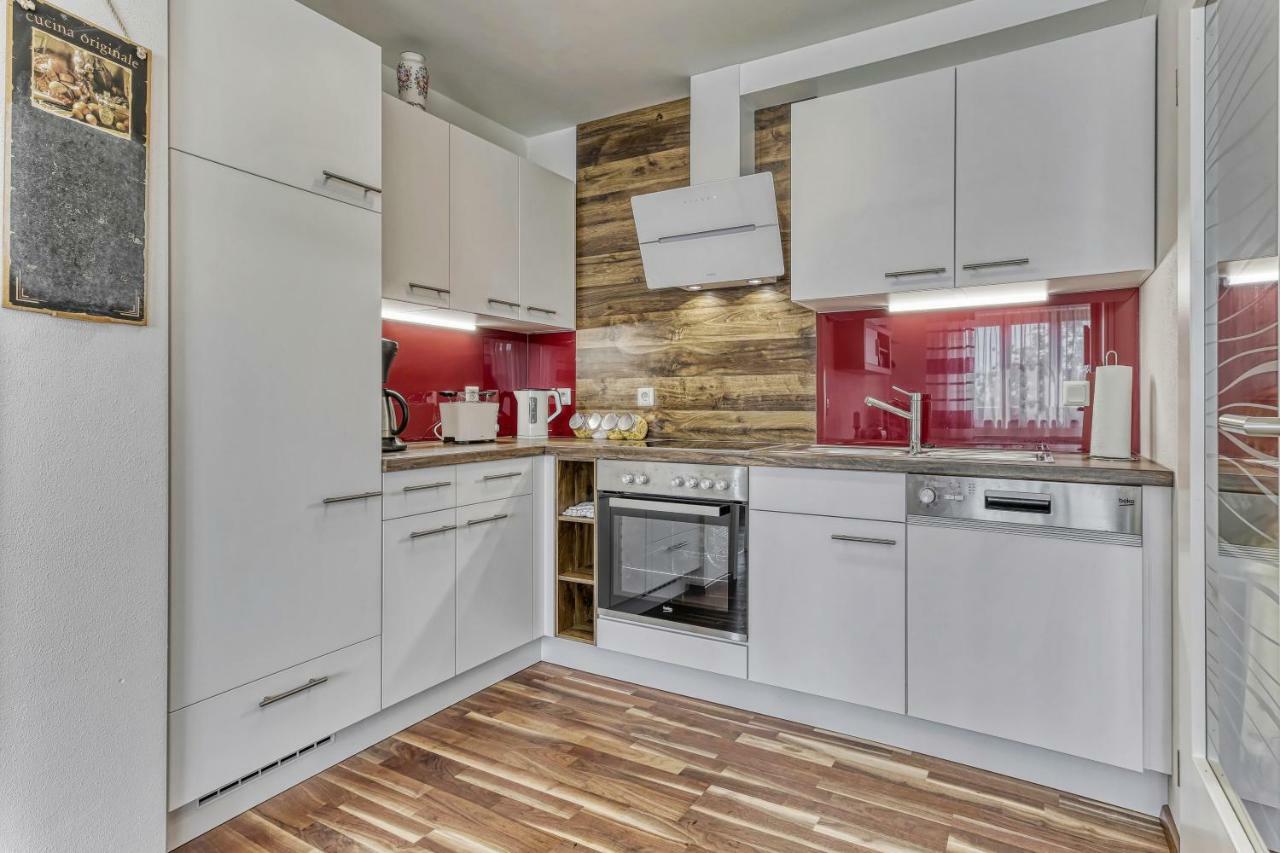 Ferienwohnung Fernblick Neukirchen vorm Wald Екстериор снимка