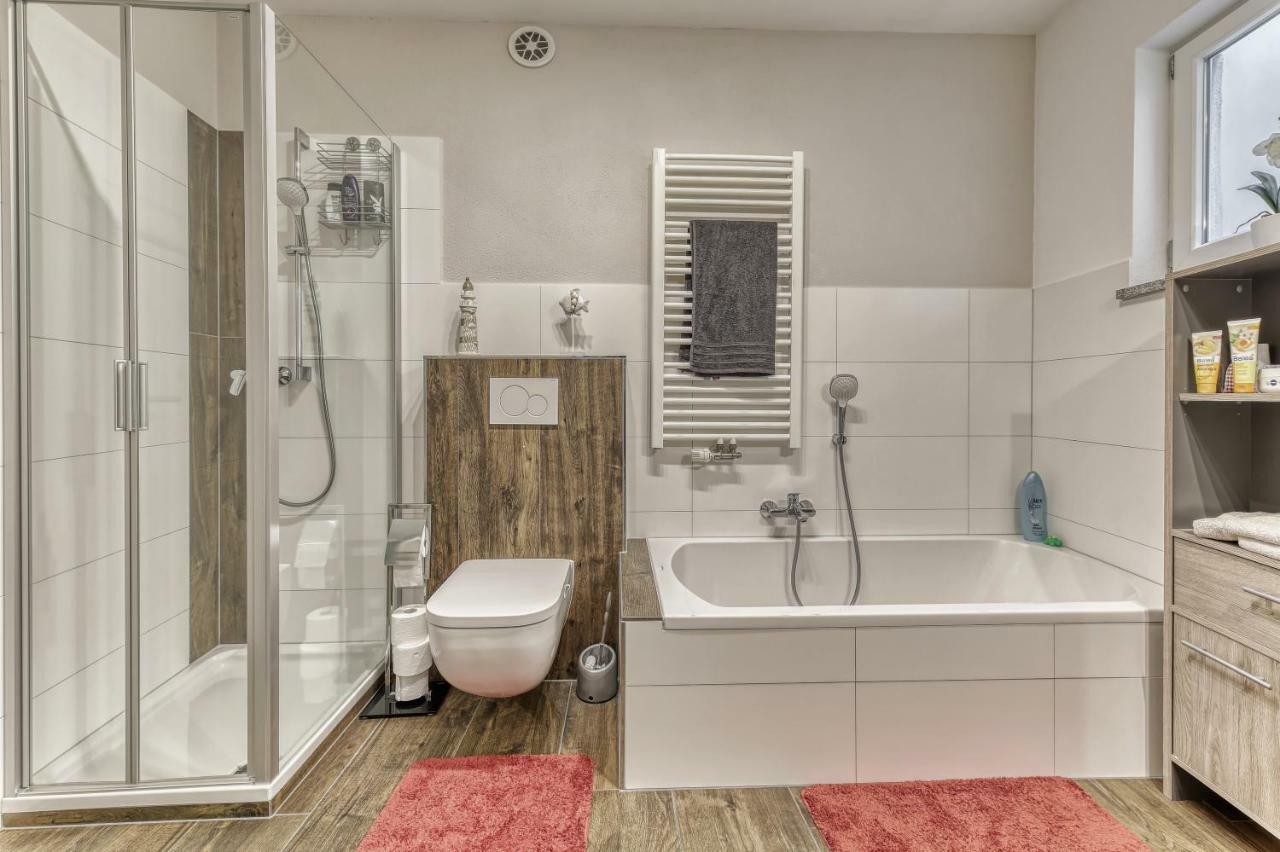 Ferienwohnung Fernblick Neukirchen vorm Wald Екстериор снимка