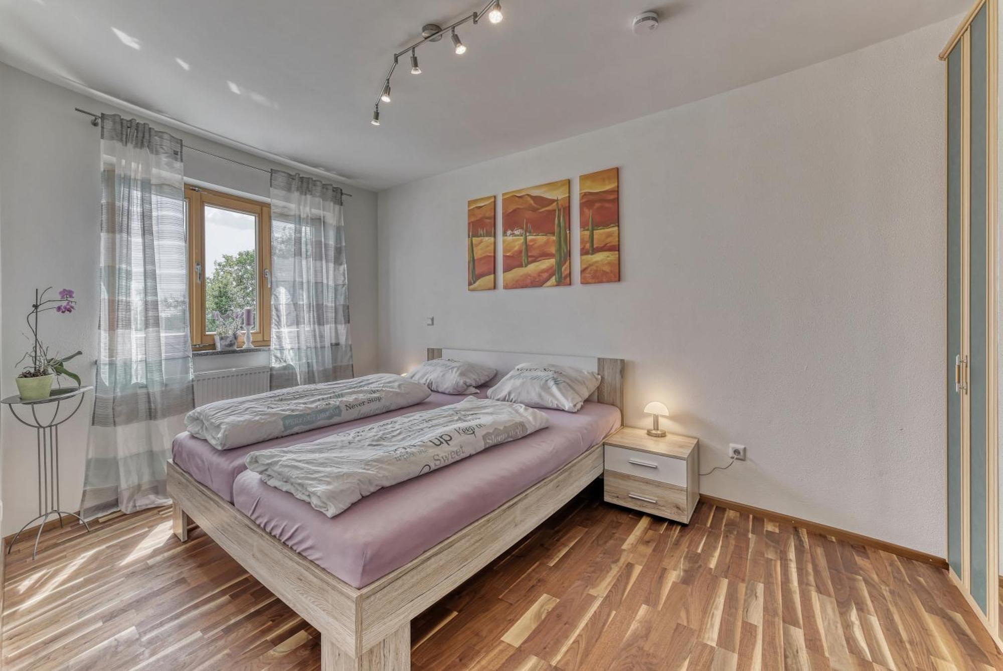 Ferienwohnung Fernblick Neukirchen vorm Wald Екстериор снимка